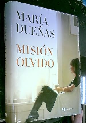 Imagen del vendedor de Misión Olvido a la venta por Librería La Candela