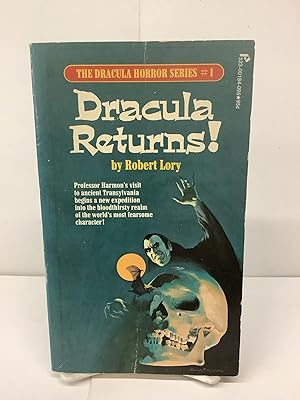 Bild des Verkufers fr Dracula Returns!, The Dracula Horror Series #1 zum Verkauf von Chamblin Bookmine