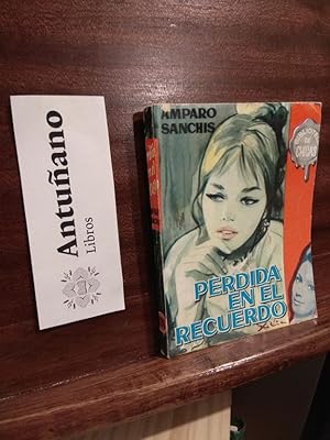 Imagen del vendedor de Perdida en el recuerdo a la venta por Libros Antuano