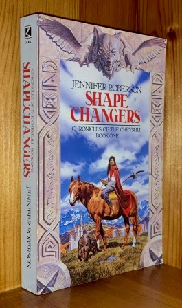 Imagen del vendedor de Shapechangers: 1st in the 'Chronicles Of The Cheysuli' series of books a la venta por bbs
