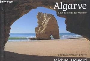Seller image for ALGARVE - UMA PEQUENA RECORDACAO - A SOUVENIR BOOK OF PHOTOS. for sale by WeBuyBooks