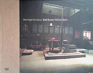 Immagine del venditore per Marrigje de Maar: Red Roses Yellow Rain *SIGNED* venduto da Klondyke