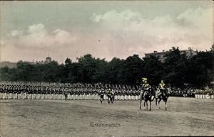 Ansichtskarte / Postkarte Parademarsch, Deutsche Soldaten, Kavallerie