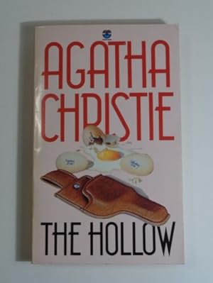 Imagen del vendedor de THE HOLLOW Paperback Novel (Agatha Christie - Poirot - 1990) a la venta por Comics Monster