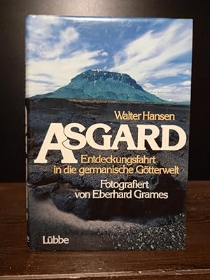 Asgard. Entdeckungsfahrt in der germanischen Götterwelt. [Von Walter Hansen]. Fotografiert von Eb...