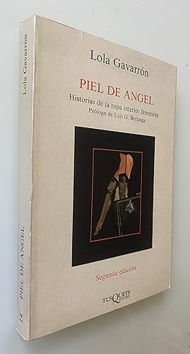 Seller image for Piel de ngel: Historia de la ropa interior femenina for sale by Nk Libros