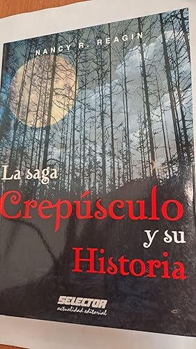 Imagen del vendedor de La saga Crepusculo y su Historia a la venta por Libros nicos