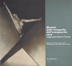 Bild des Verkufers fr Maestri della fotografia dell'avanguardia ceca - negli anni Venti e Trenta / Masters of the Czech avant-garde Photography of the 1920' and the 1930's zum Verkauf von ART...on paper - 20th Century Art Books