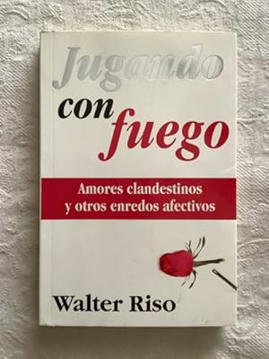 Seller image for Jugando con fuego for sale by Libros Ambig