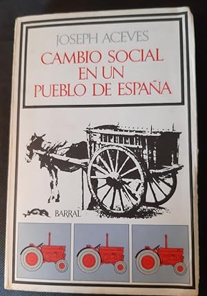 Seller image for Cambio social en un pueblo de Espaa for sale by Librera Pramo