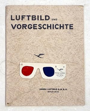 Imagen del vendedor de Luftbild und Vorgeschichte. a la venta por antiquariat peter petrej - Bibliopolium AG
