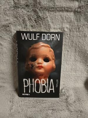 Imagen del vendedor de Phobia : Thriller. a la venta por TschaunersWelt