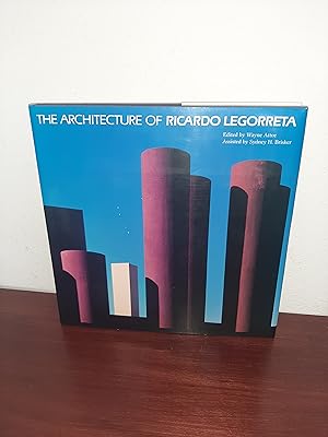 Imagen del vendedor de The Architecture of Ricardo Legorreta a la venta por AwardWinningBooks