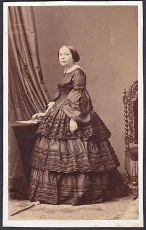 Seller image for Philiberte de Droullin de Menilglaise (1815-1894) Marquise de Pleurre / Portrait CDV Foto Photo vintage noblesse Adel for sale by Antiquariat Steffen Vlkel GmbH