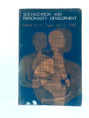 Bild des Verkufers fr Socialization and Personality Development zum Verkauf von World of Rare Books