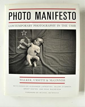 Image du vendeur pour Photo Manifiesto. Contemporary Photography in the USSR mis en vente par Antiquariat-Sandbuckel