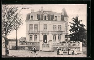 Seller image for Carte postale Montbron, Villa Laborde for sale by Bartko-Reher