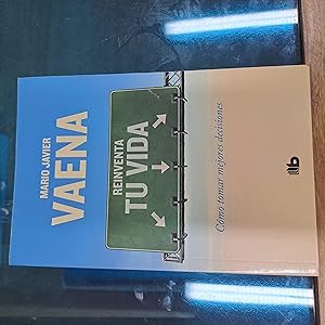 Imagen del vendedor de Reinventa tu vida. a la venta por Libros nicos