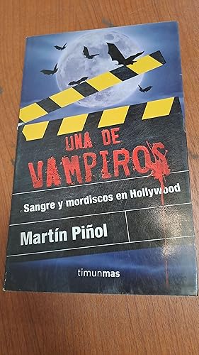 Imagen del vendedor de Una de vampiros a la venta por Libros nicos