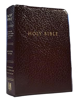 Image du vendeur pour THE HOLY BIBLE CONTAINING THE OLD AND NEW TESTAMENT RED LETTER EDITION mis en vente par Rare Book Cellar