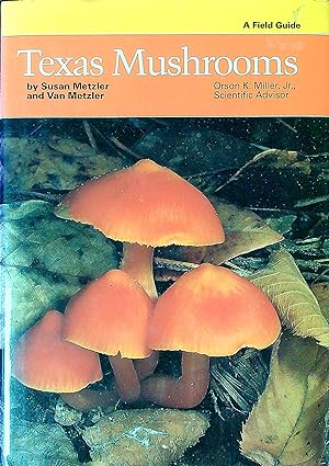 Seller image for Texas Mushrooms: A Field Guide (Corrie Herring Hooks Series) for sale by Wonder Book