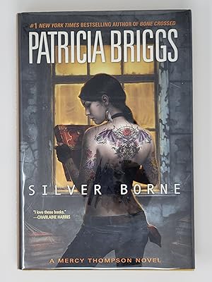 Imagen del vendedor de Silver Borne (A Mercy Thompson Novel) a la venta por Cross Genre Books