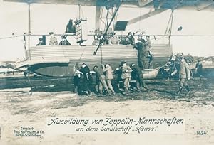 Ansichtskarte / Postkarte Ausbildung von Zeppelin Mannschaften an dem Schulschiff Hansa, Luftschi...