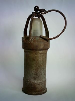 Sogenannte Panzerhandlampe