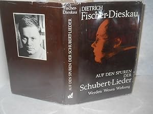 Bild des Verkufers fr Auf den spuren der Schubert-Lieder [On the Trail of Schubert Songs -- Becoming Essence]. IN GERMAN zum Verkauf von Gil's Book Loft