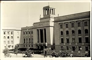 Bild des Verkufers fr Ansichtskarte / Postkarte Berlin Mitte, Sowjetische Botschaft zum Verkauf von akpool GmbH