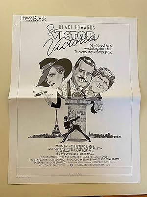 Seller image for Victor Victoria Spanish Pressbook 1982 Julie Andrews, James Garner for sale by AcornBooksNH