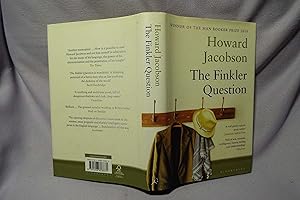Immagine del venditore per The Finkler Question : Signed : Sixth printing venduto da PW Books