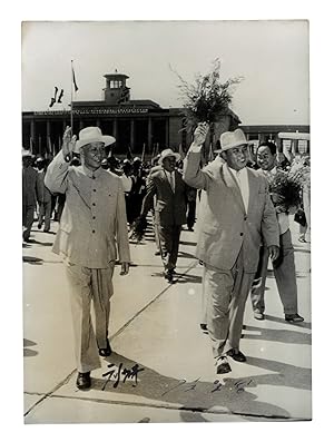 Photograph of North Korean founder Kim Il-sung and Liu Shaoqi