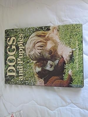 Imagen del vendedor de Dogs and Puppies a la venta por WeBuyBooks