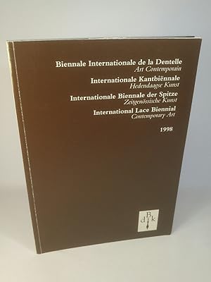 Seller image for 8e Biennale internationale de la dentelle. 8de Internationale kantbiennale. 8. Internationale biennale der Spitze. 8th International Lace Biennial. for sale by ANTIQUARIAT Franke BRUDDENBOOKS