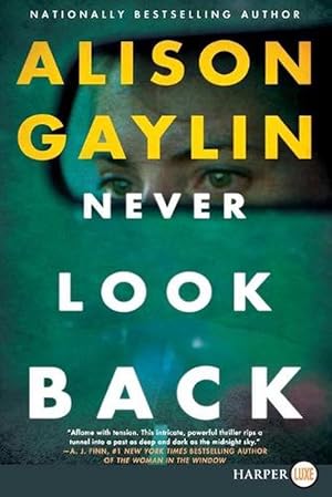 Seller image for Never Look Back (Paperback) for sale by Grand Eagle Retail