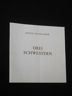 Imagen del vendedor de Programmheft Niederschsische Staatstheater Hannover, Ballhof 1985/86. DREI SCHWESTERN von Tschechow. Insz.: Herbert Kreppel, Bhnenbild/ Kostme: H. W. Lenneweit. Mit Angela Schmid (Olga), Ria Schindler (Mascha), Anke Sevenich (Irina), Friedrich W. Rasch, Peter Pankalla, Peter Albers, Marcel Werner, Friedel Schmann a la venta por Fast alles Theater! Antiquariat fr die darstellenden Knste