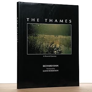 Seller image for The Thames: A Pictorial Journey for sale by City Lights Bookshop