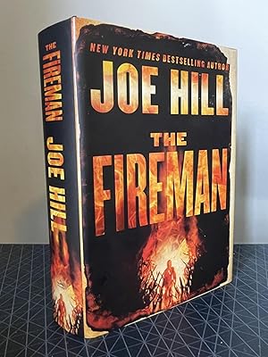 Imagen del vendedor de The Fireman a la venta por Chamblin Bookmine
