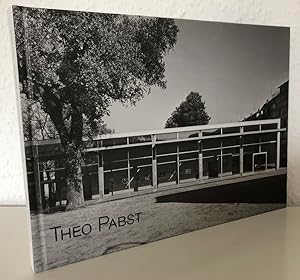 Seller image for Theo Pabst. Architektur im Kontinuum ber alle Zeit. Erarbeitet von Studierenden am Fachgebiet Geschichte und Theorie der Architektur der Technischen Universitt Darmstadt. for sale by Antiquariat an der Linie 3