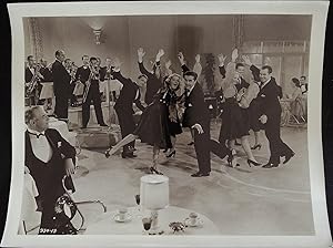 Bild des Verkufers fr Swing Sister Swing 8 X 10 Still 1938 Ken Murray, Kathryn Kane zum Verkauf von AcornBooksNH