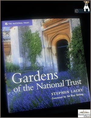 Bild des Verkufers fr Gardens of the National Trust zum Verkauf von BookLovers of Bath