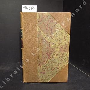 Seller image for Les tapes d'un livre. Le papier - L'encre - Le manuscrit - La typographie - La reliure - La librairie - Les bibliothques - Le livre illustr for sale by Librairie-Bouquinerie Le Pre Pnard