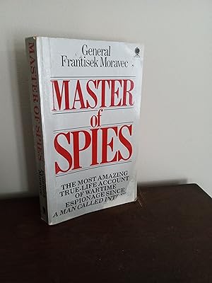 Bild des Verkufers fr MASTER OF SPIES zum Verkauf von Paraphernalia Books 'N' Stuff