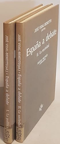 Seller image for Espaa a debate (2 tomos cpl./ 2 Bnde KOMPLETT) - La politica/ La sociedad. for sale by books4less (Versandantiquariat Petra Gros GmbH & Co. KG)