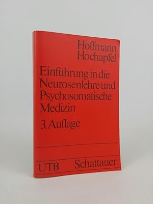 Imagen del vendedor de Einfhrung in die Neurosenlehre und psychosomatische Medizin. Mit einer Darstellung der wichtigsten Psychotherapie-Verfahren Mit einer Darstellung der wichtigsten Psychotherapie-Verfahren a la venta por ANTIQUARIAT Franke BRUDDENBOOKS