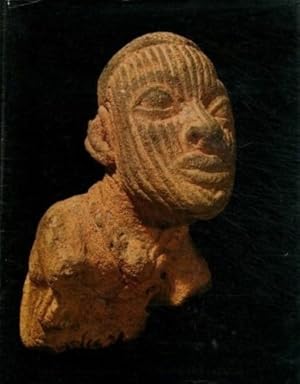 Bild des Verkufers fr Two Thousand Years of Nigerian Art. zum Verkauf von FIRENZELIBRI SRL