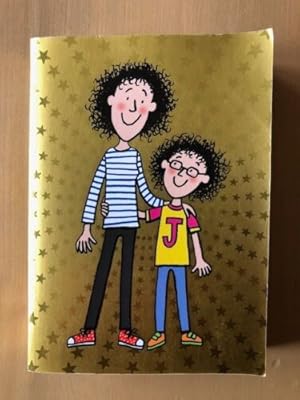 Seller image for MY MUM TRACY BEAKER for sale by Happyfish Books