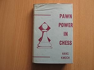Immagine del venditore per Pawn Power in Chess venduto da Glynn's Books