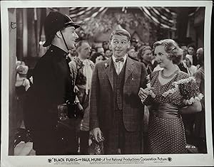 Bild des Verkufers fr Black Fury 8 x 10 Still 1935 Paul Muni, William Gargan, Karlin Morley zum Verkauf von AcornBooksNH